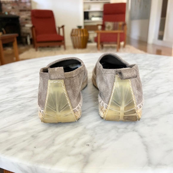 Balenciaga Gray Suede Round Toe Espadrilles Size EU 37 /US 6.5 - 7 - Picture 5 of 6